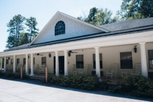 Healing in Nature: The Retreat Model for Mental Health